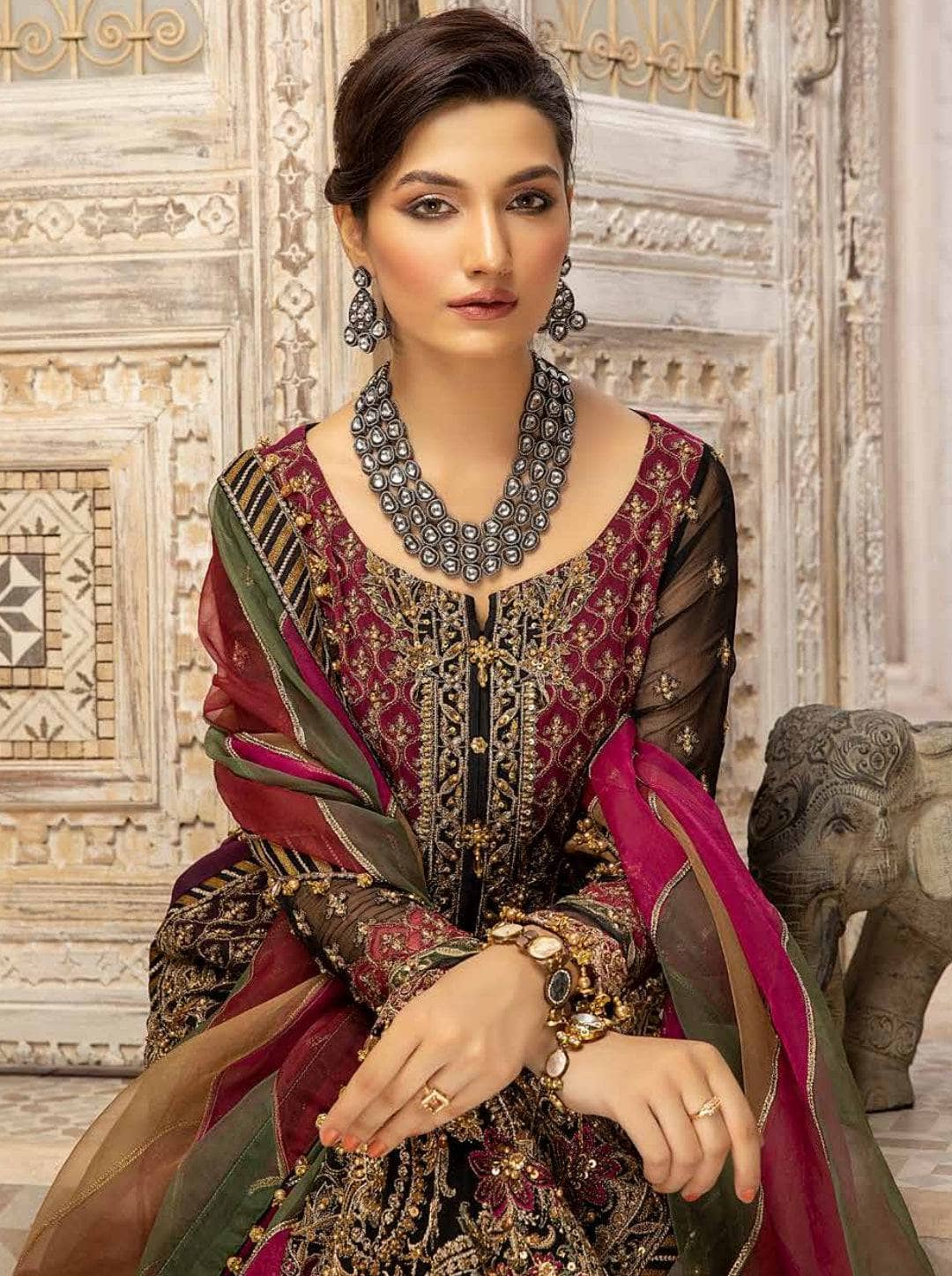 img_charizma_dastan_e_jashn_awwal_boutique