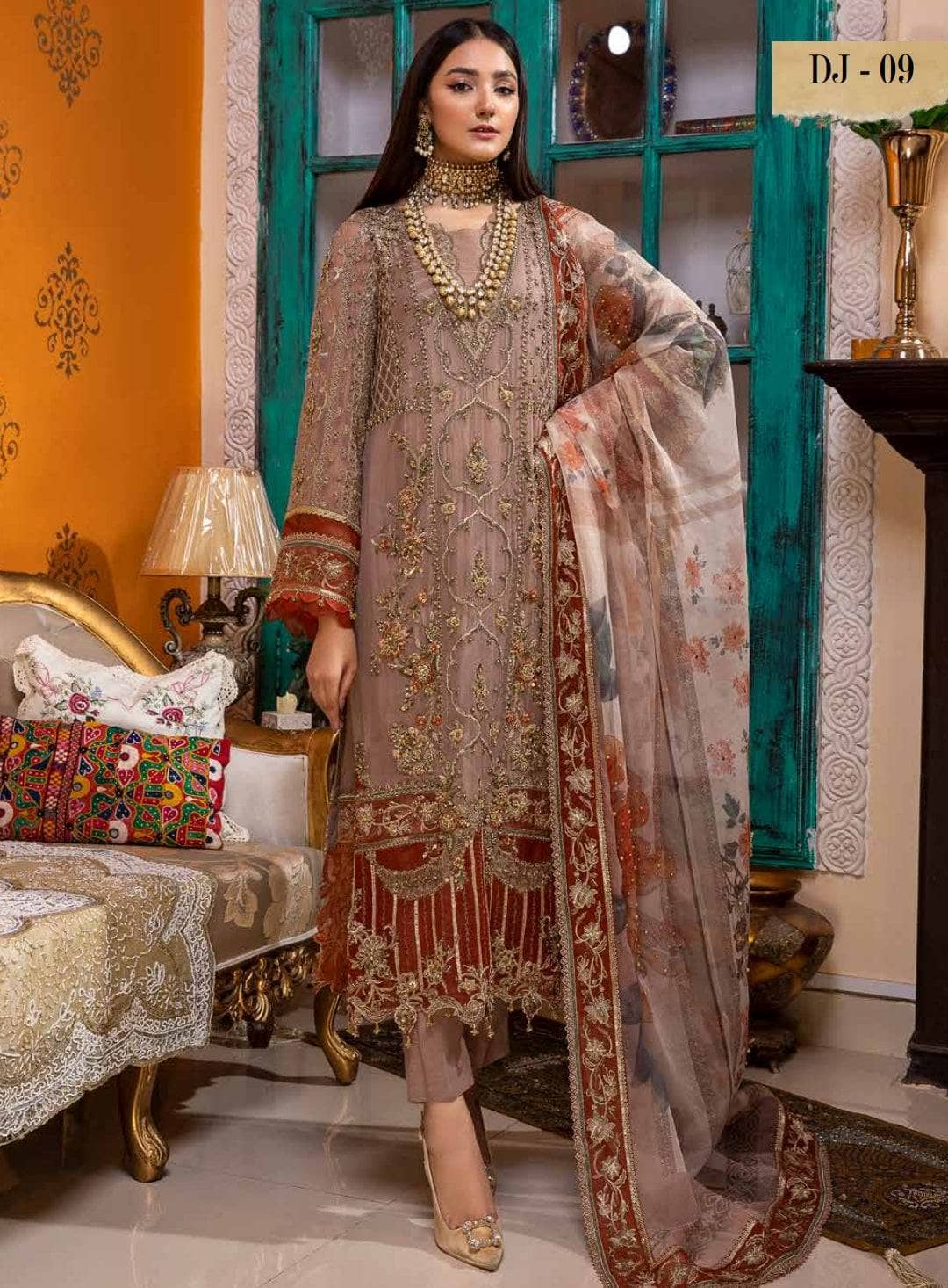 img_charizma_dastan_e_jashn_awwal_boutique