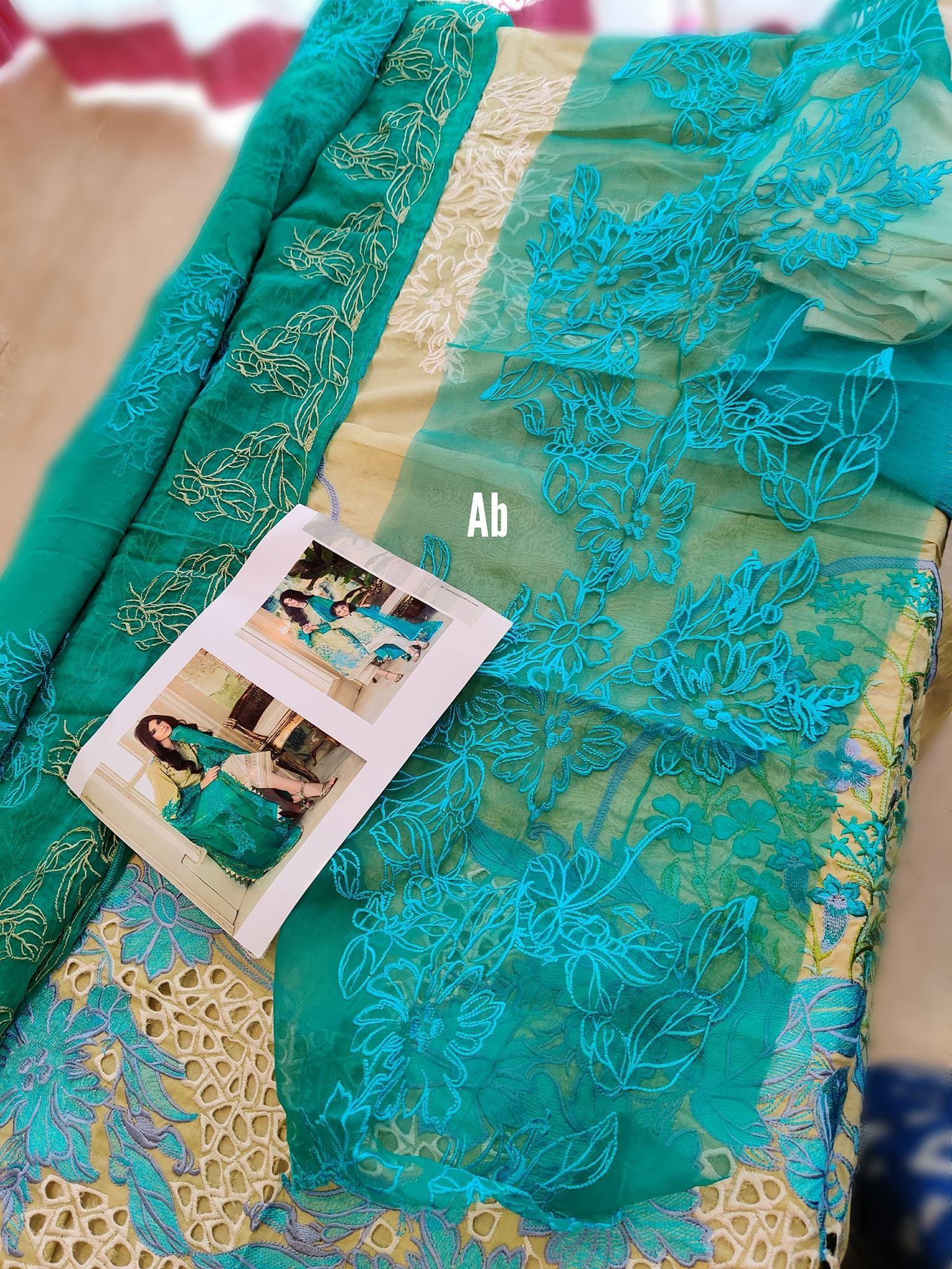 img_open_pics_charizma_festive_lawn_awwal_boutique