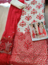 img_open_pics_charizma_festive_lawn_awwal_boutique