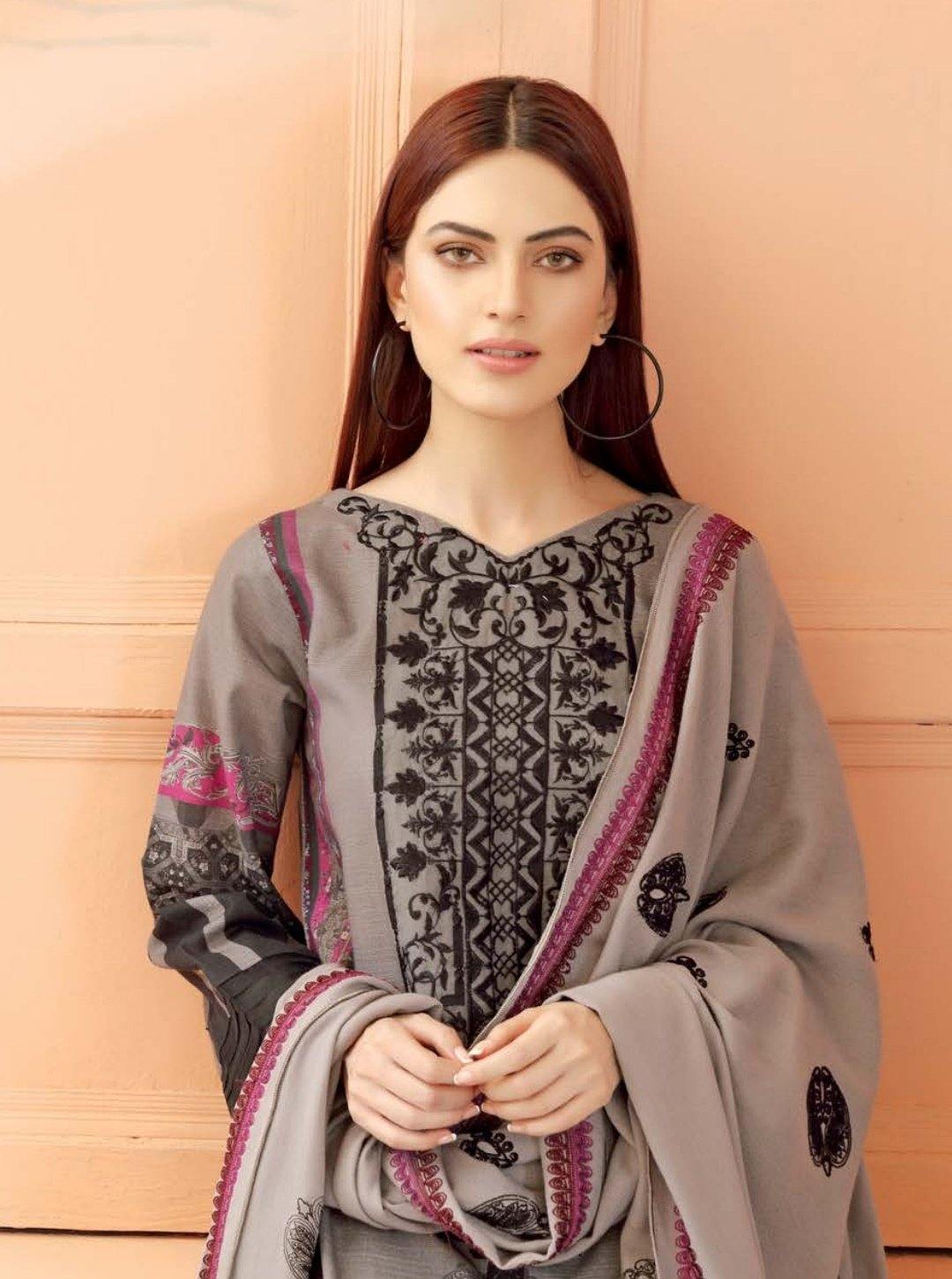 img_charizma_khaddar_winter_collection_awwal_boutique