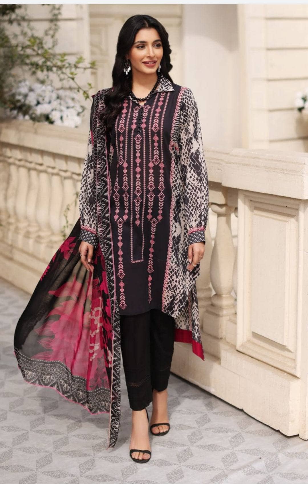 img_charizma_c_prints_awwal_boutique