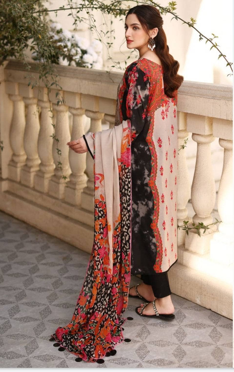 img_charizma_c_prints_awwal_boutique