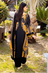 img_charizma_combination_lawn_23_awwal_boutique