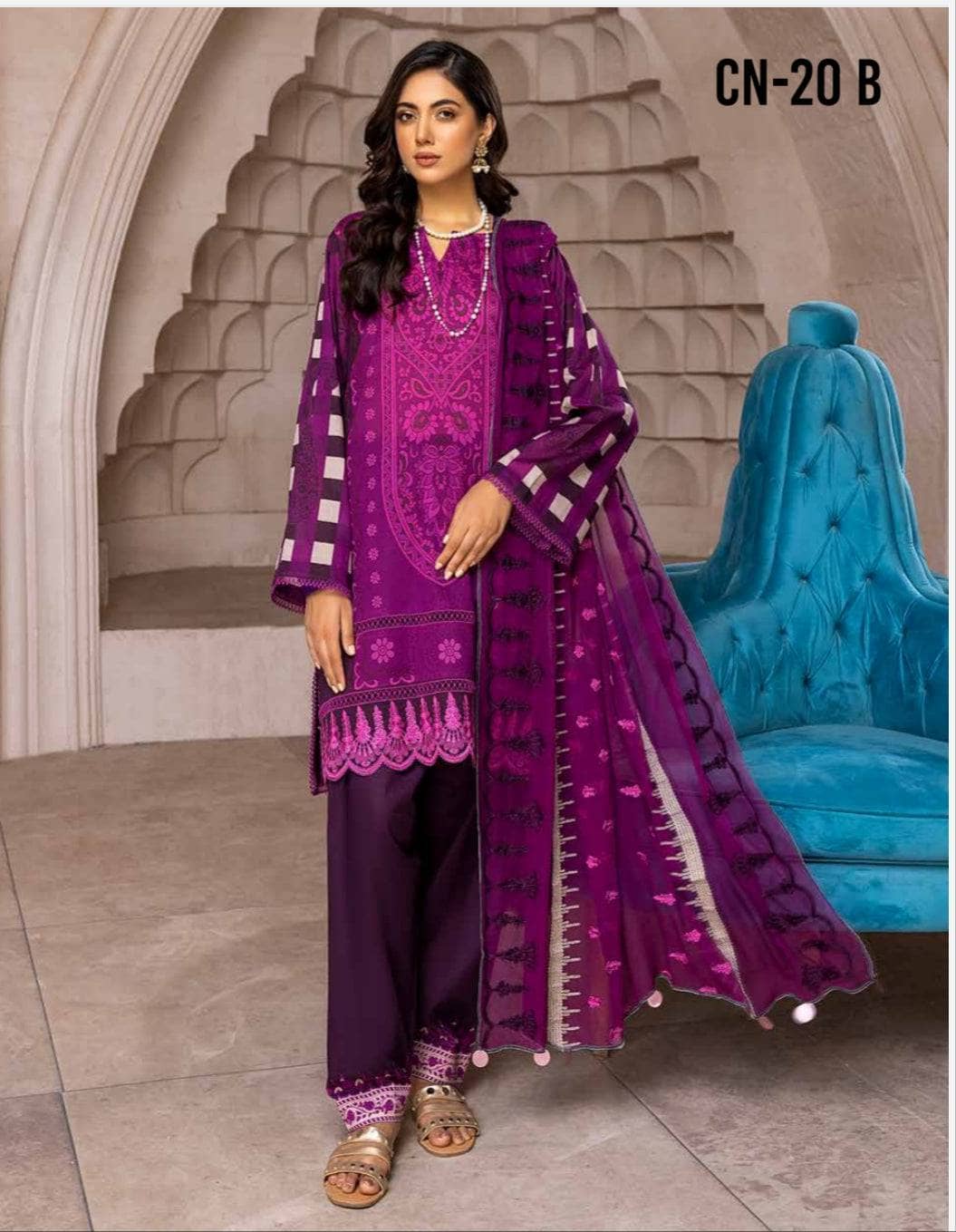 img_charizma_naranji_lawn_23_awwal_boutique