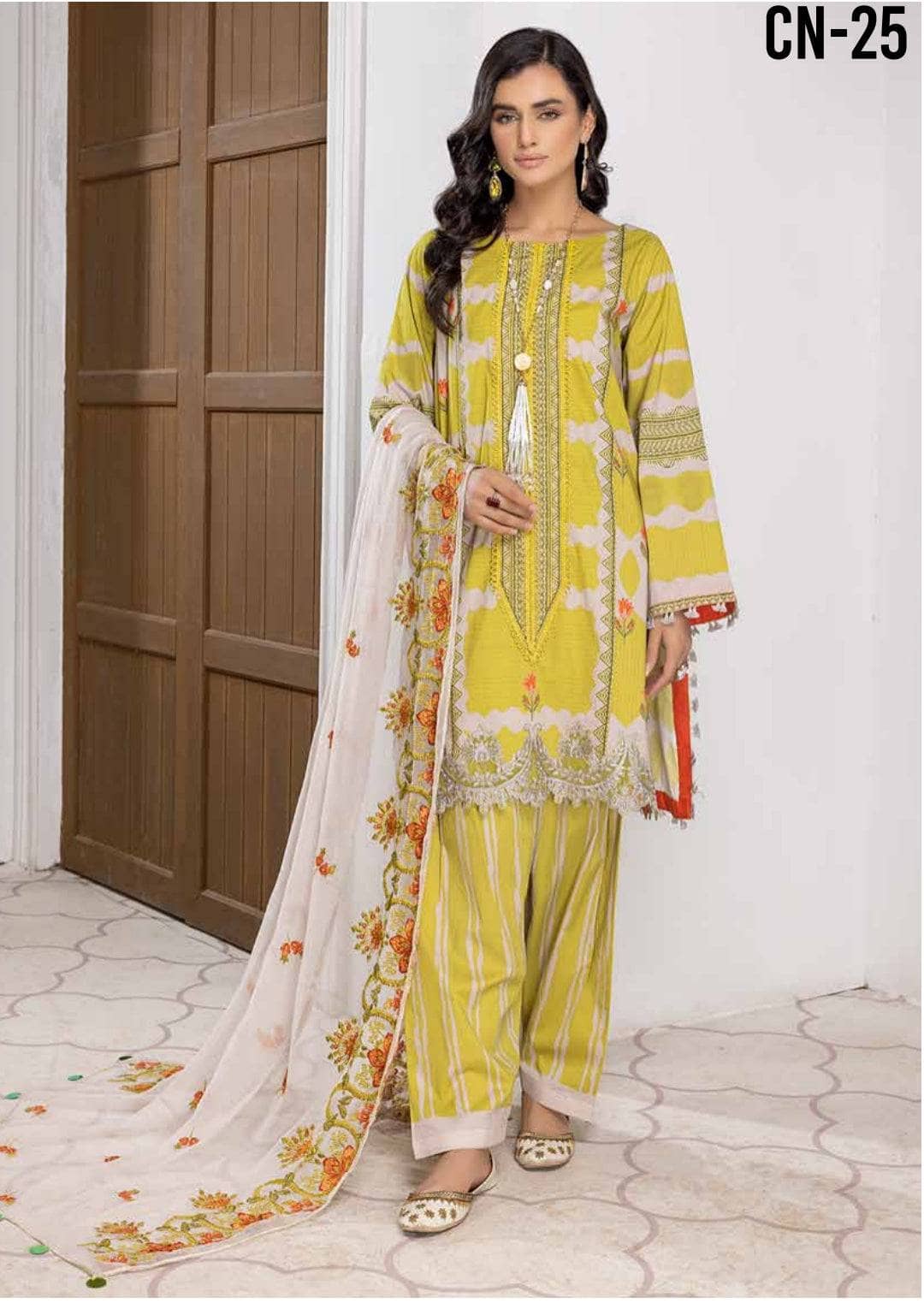 Charizma Naranji/Embroidered Chiffon Dupattas