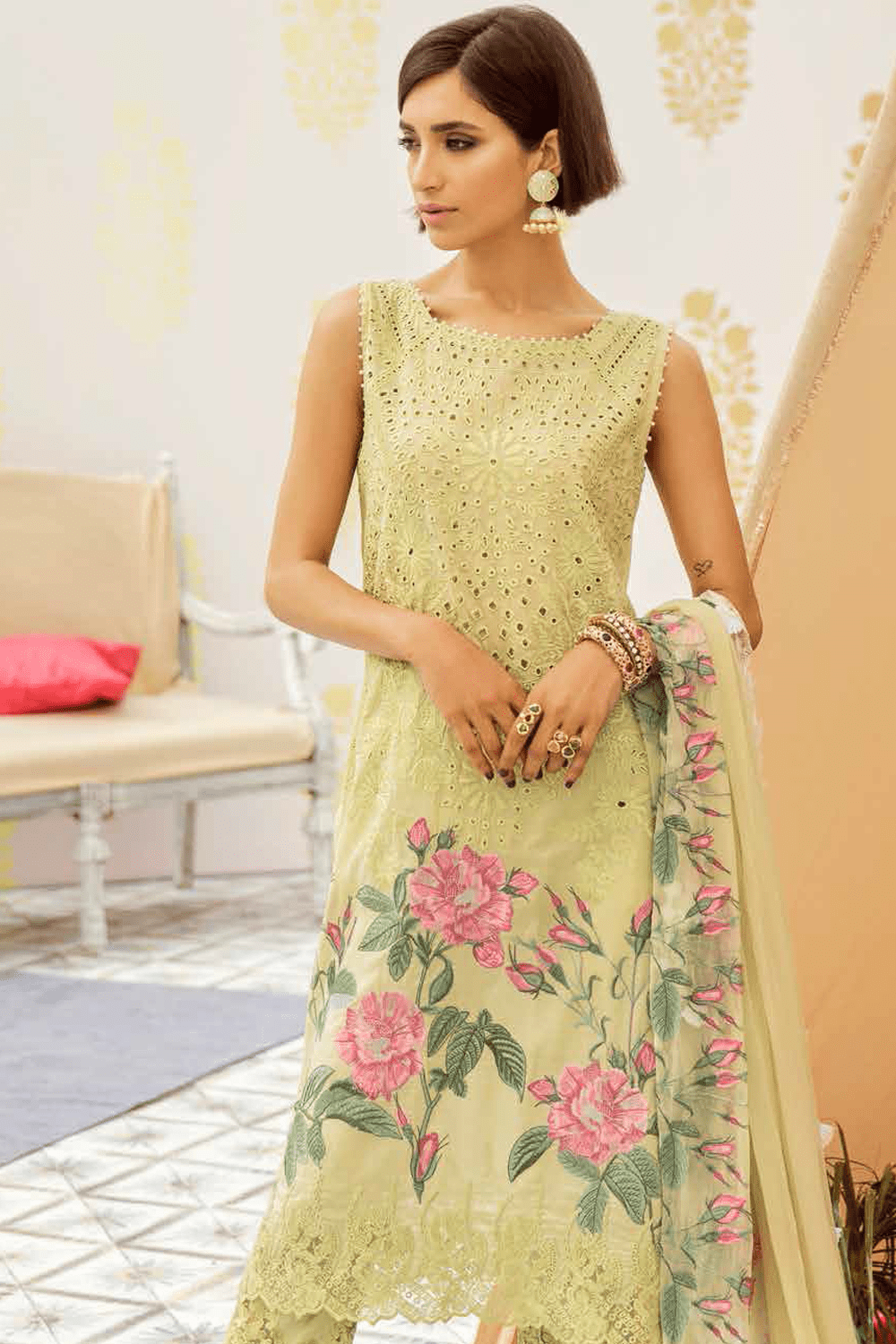 img_charizma_festive_formal_Lawn_Collection_awwal_boutique