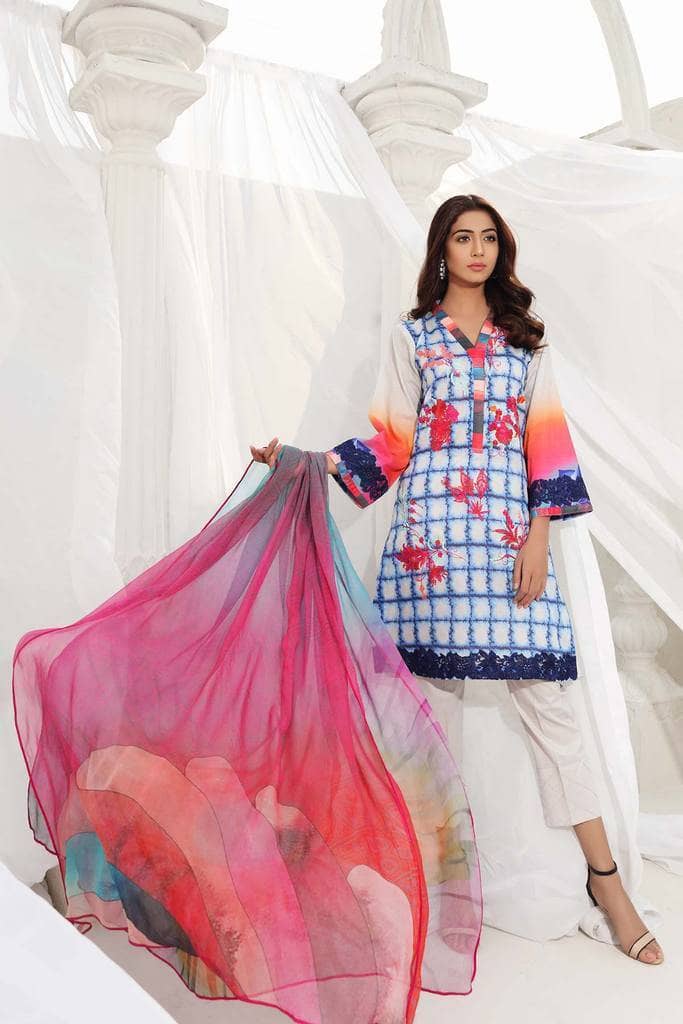 img_charizma_combination_lawn_2021_awwal_boutique