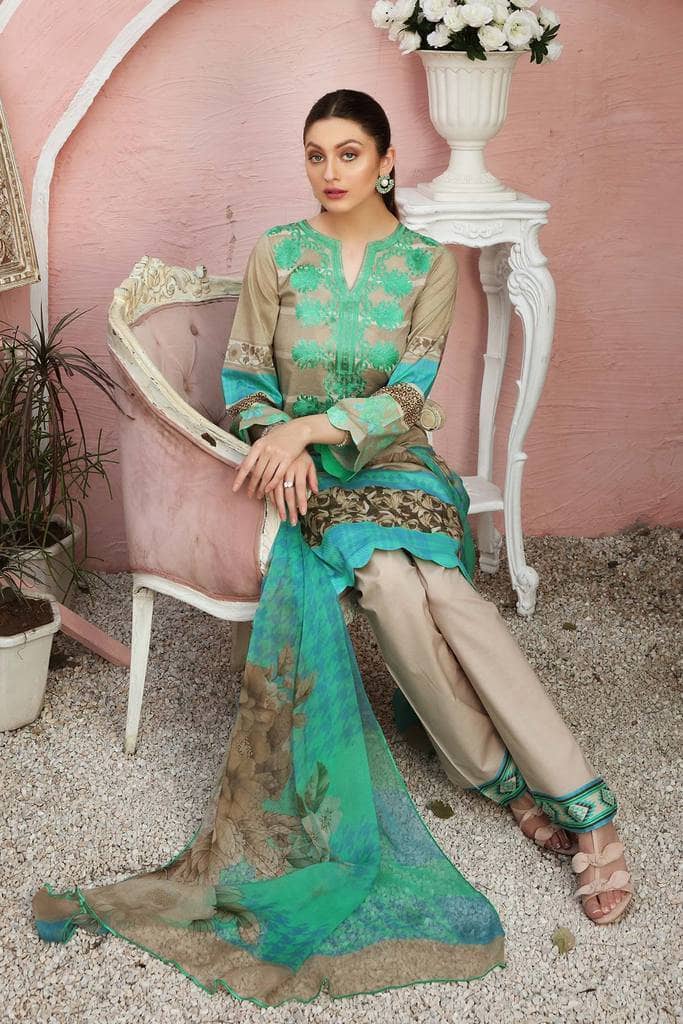 img_charizma_combination_lawn_2021_awwal_boutique