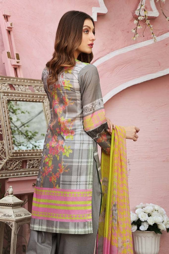img_charizma_combination_lawn_2021_awwal_boutique