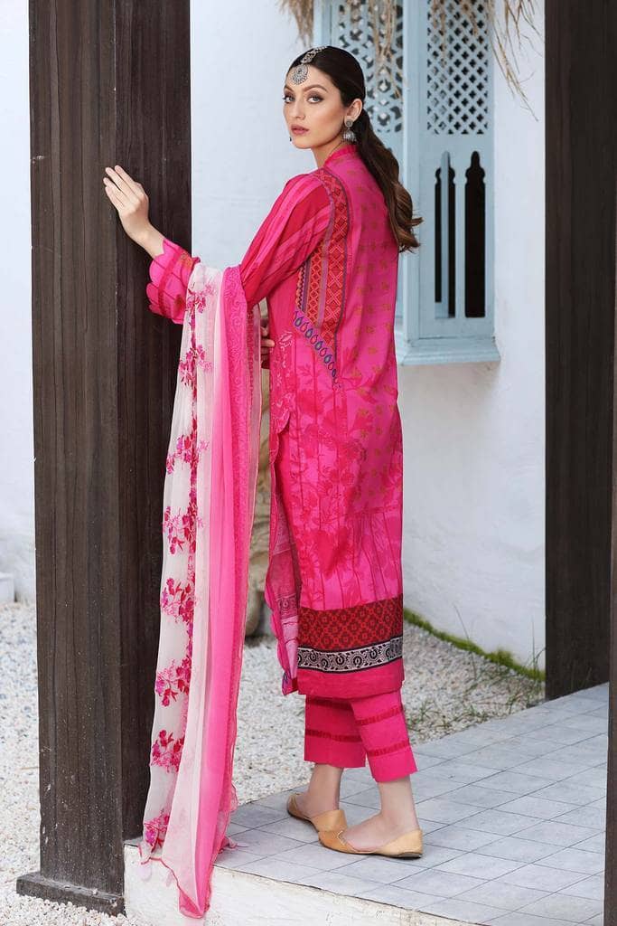 img_charizma_naranji_lawn_2021_awwal_boutique