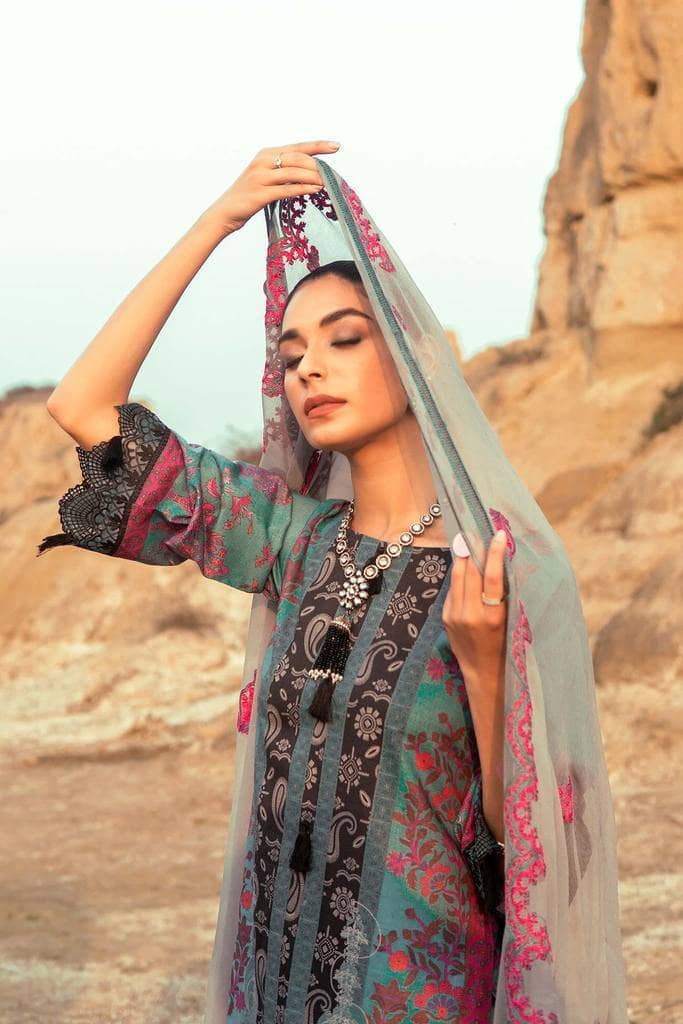 img_charizma_naranji_lawn_2021_awwal_boutique