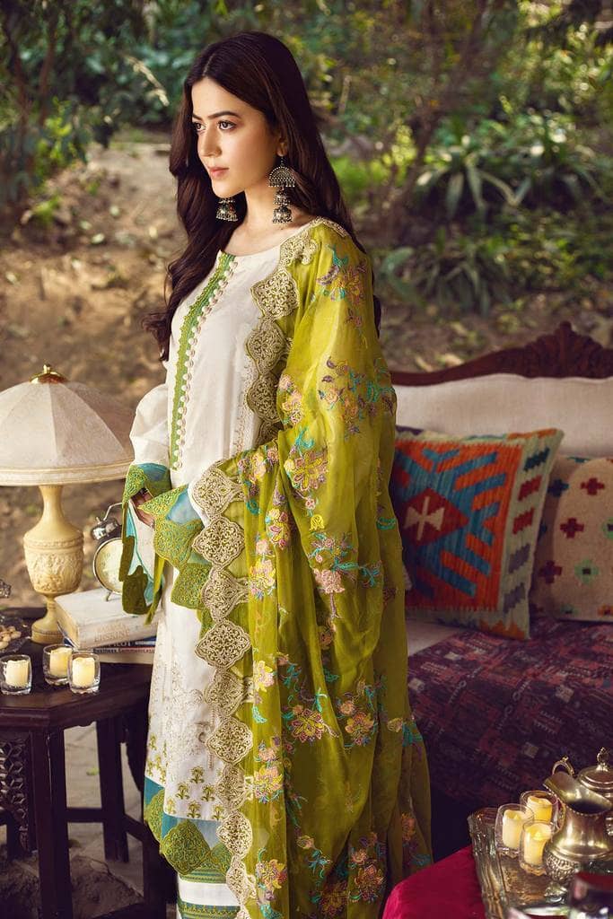 img_charizma_baad_e_naseem_lawn_awwal_boutique