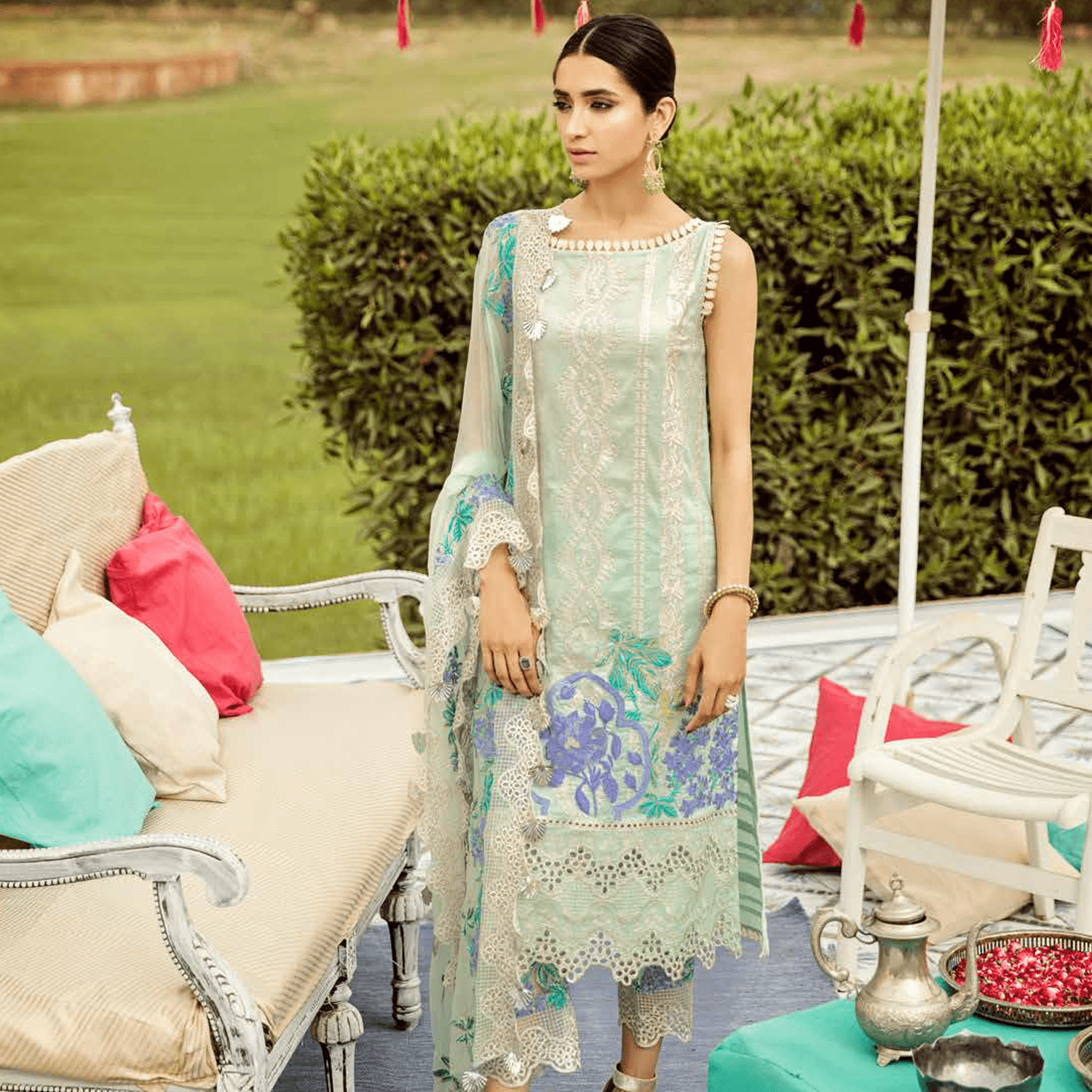 img_charizma_festive_formal_Lawn_Collection_awwal_boutique
