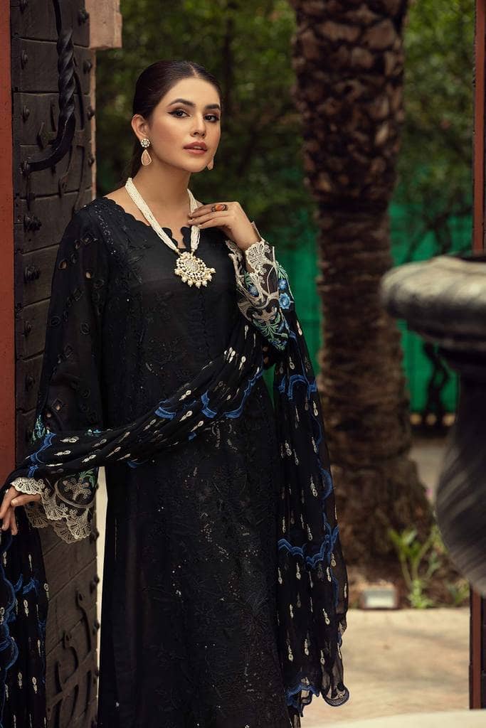 img_charizma_signature_eid_lawn_2021_awwal_boutique