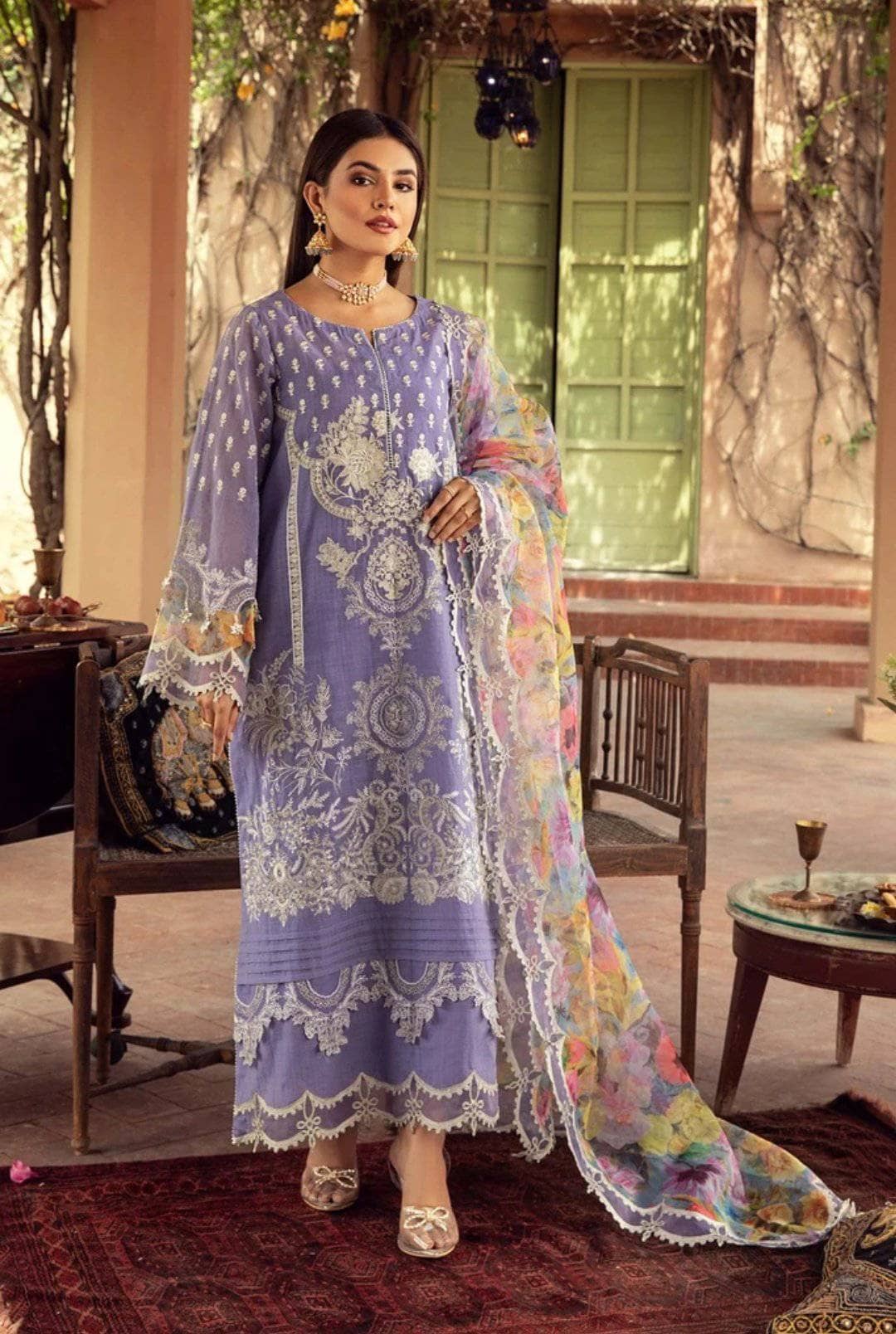 img_charizma_signature_eid_lawn_2021_awwal_boutique