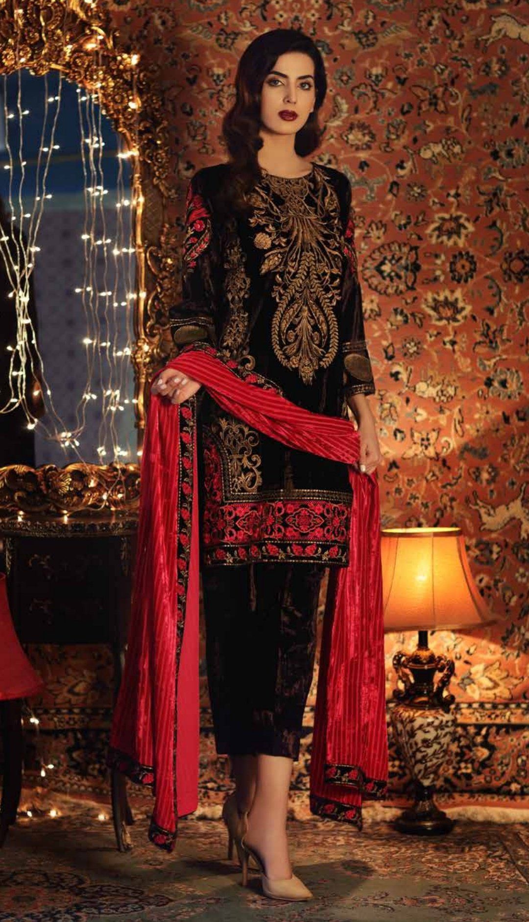 img_charizma_signora_velvet_collection_awwal_boutique