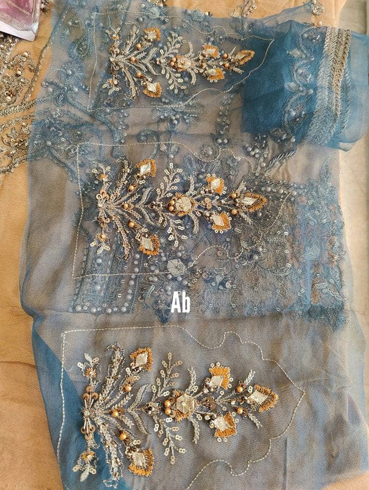 img_open_pic_charizma_dastaan_awwal_boutique