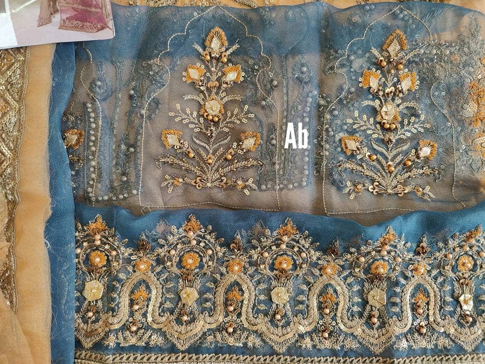 img_open_pic_charizma_dastaan_awwal_boutique