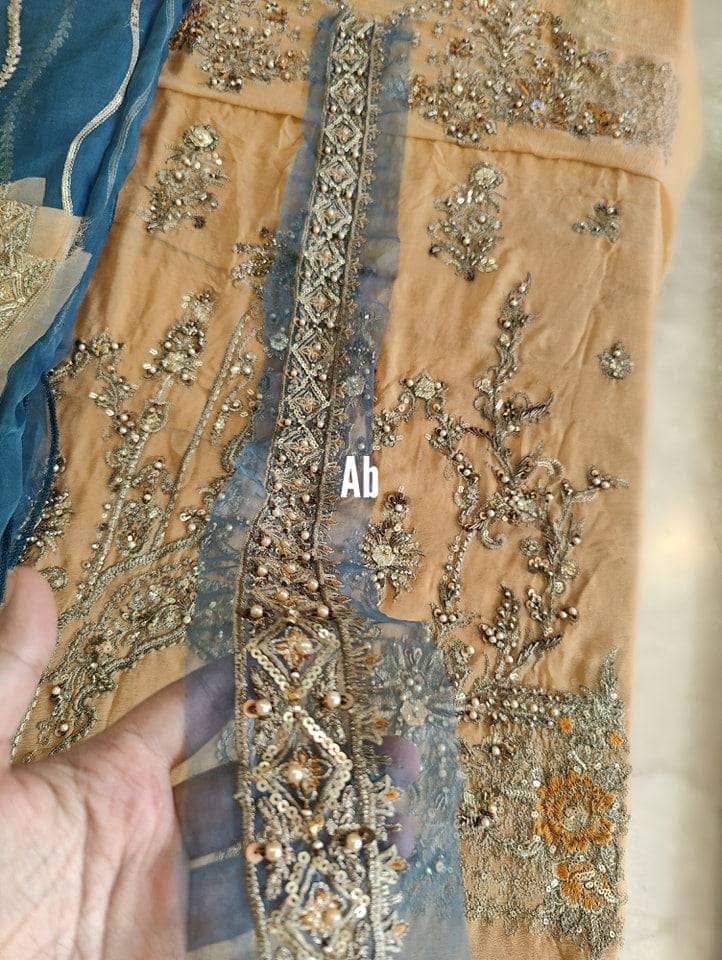 img_open_pic_charizma_dastaan_awwal_boutique