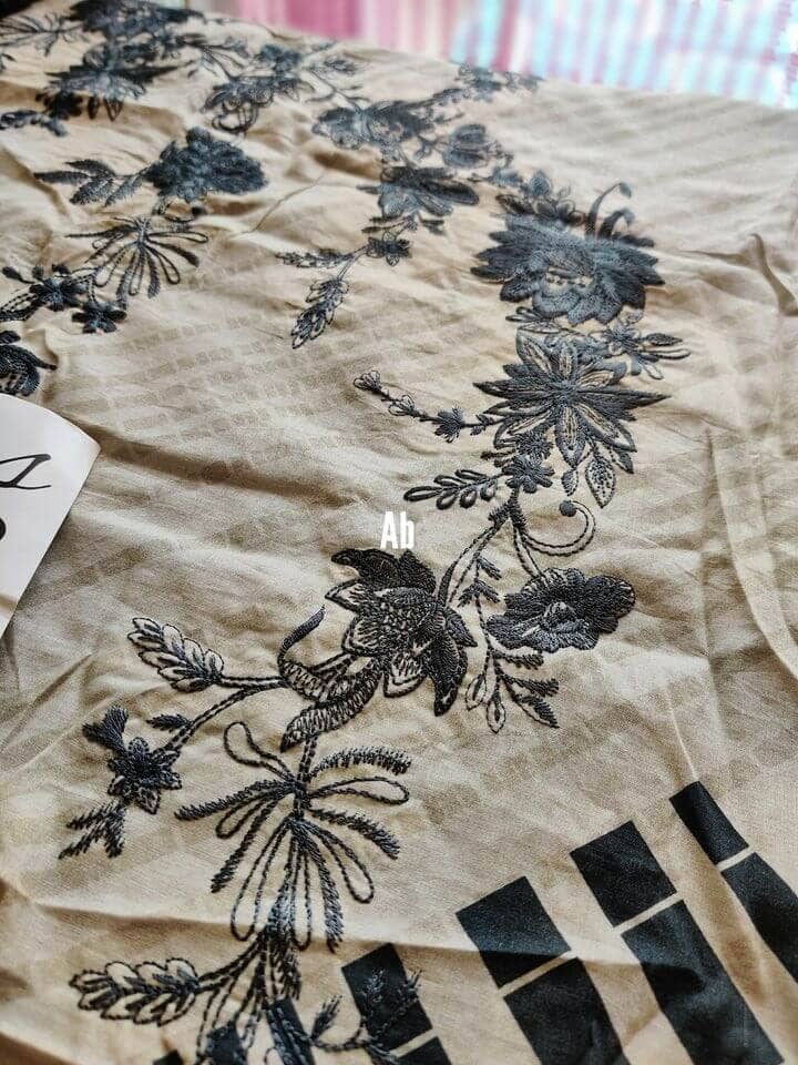 img_open_pics_charizma_combination__lawn_2021_awwal_boutique