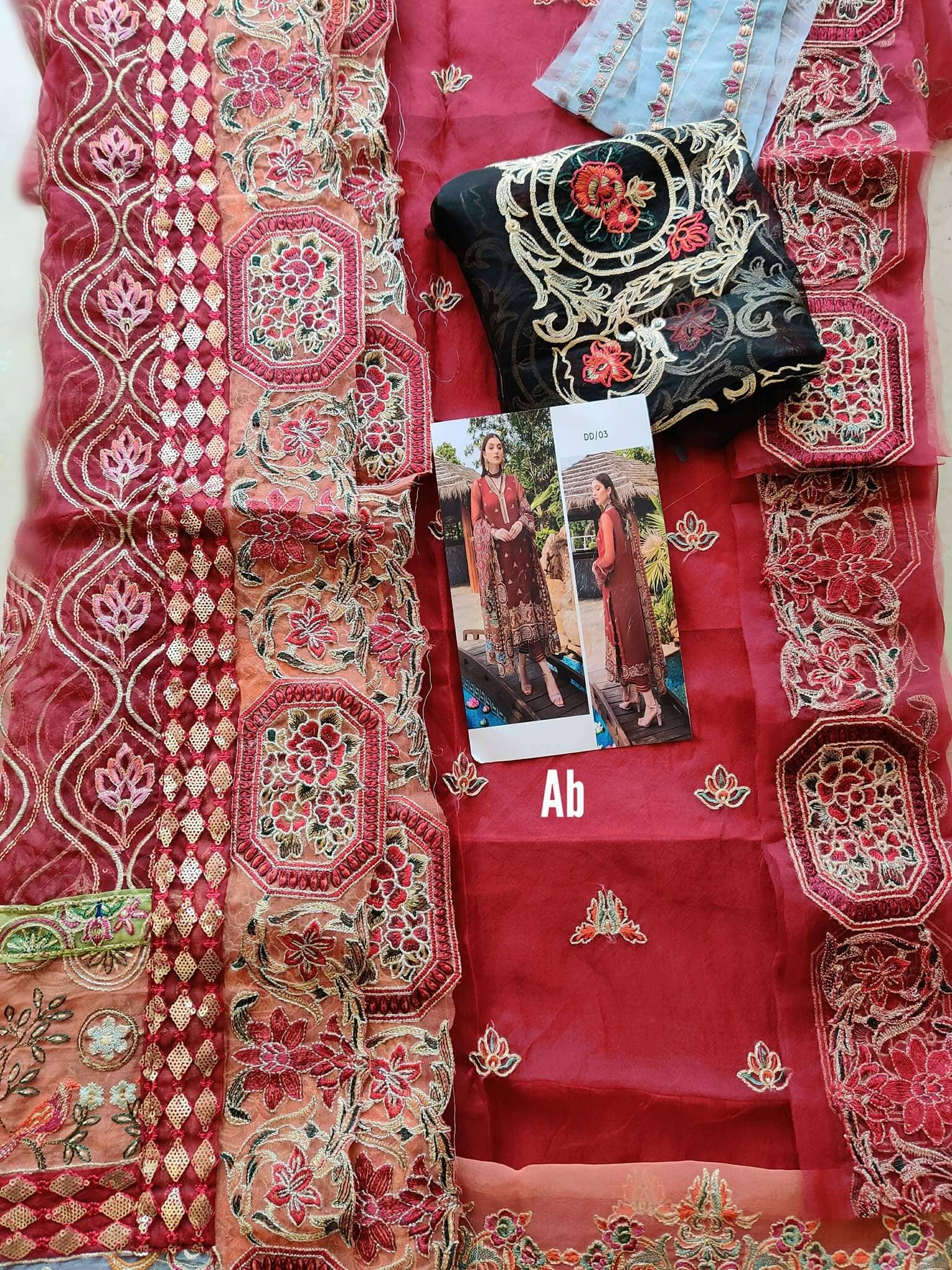 img_open_pics_charizma_diamond_dust_21_awwal_boutique