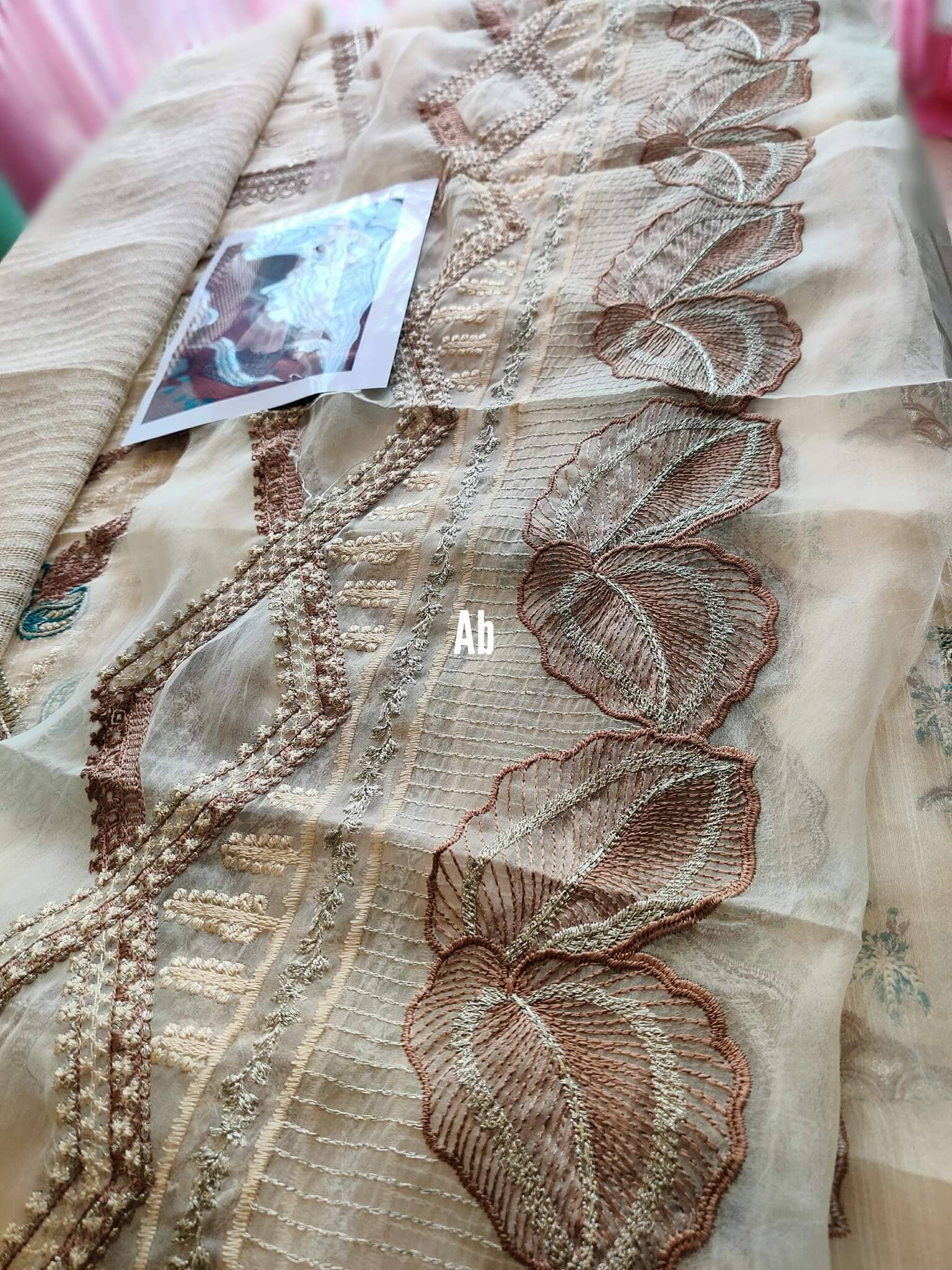 img_open_pics_charizma_festive_lawn_awwal_boutique