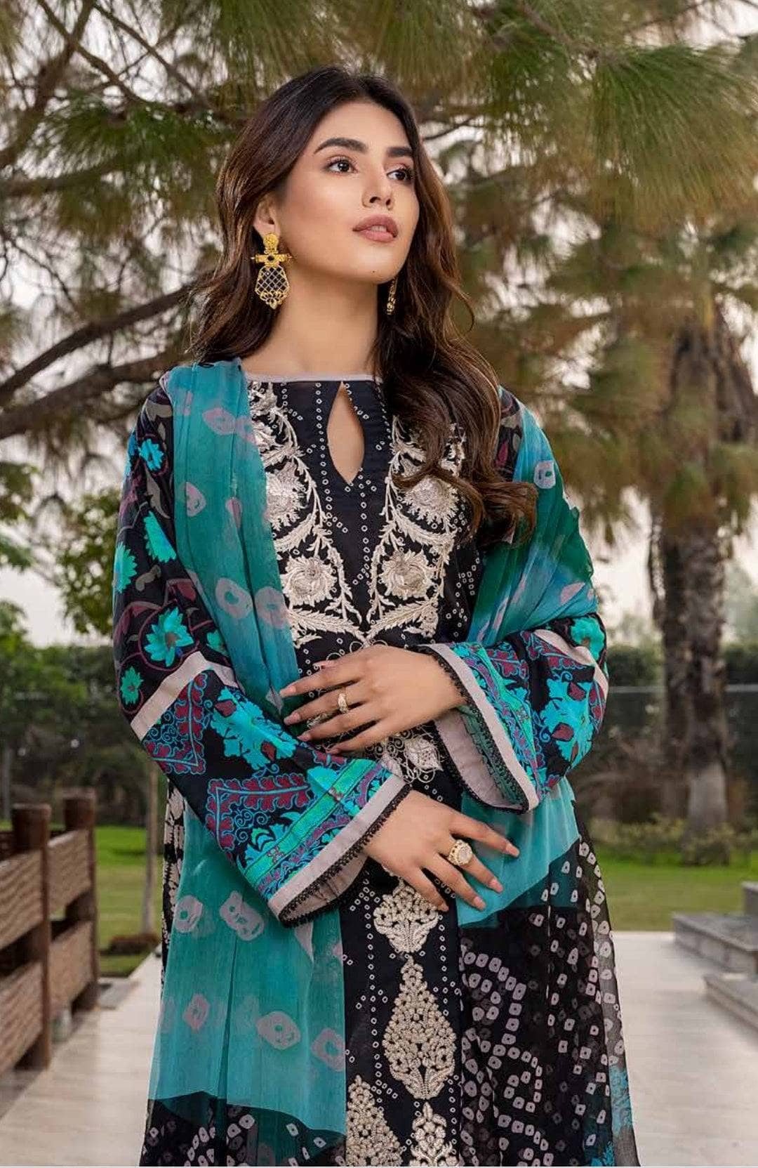 img_charizma_combination_22_awwal_boutique