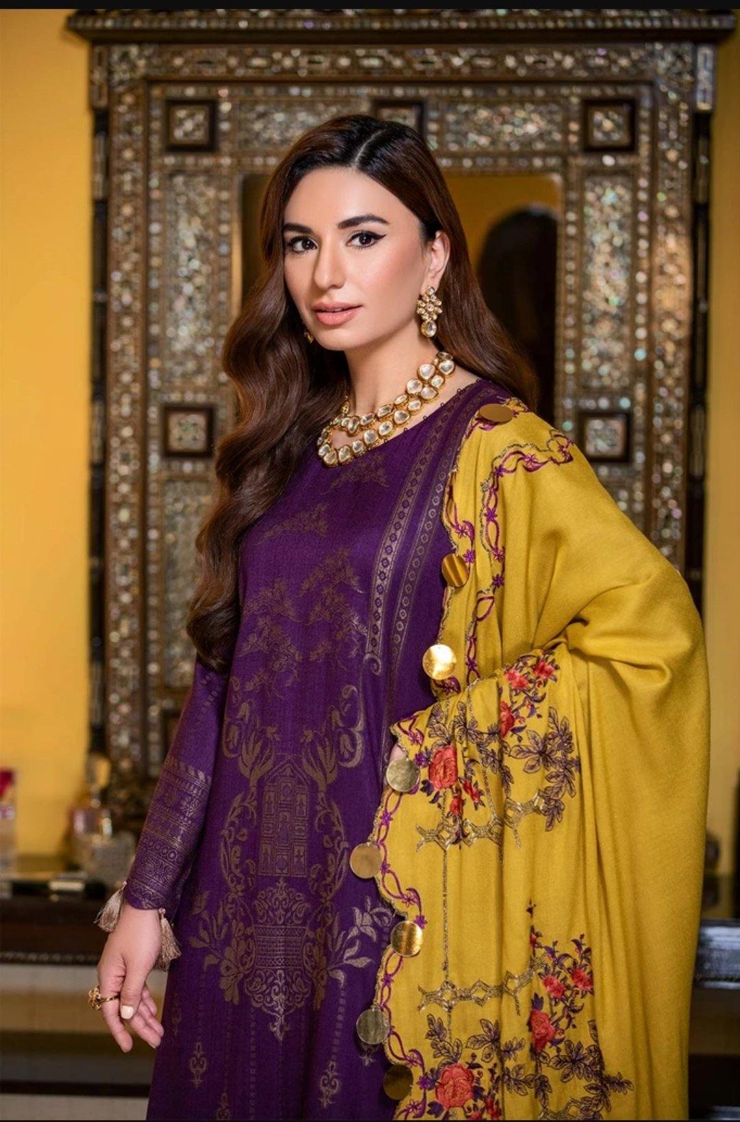 Charizma Signature - An Evening Affair/Leather Jacquard/Demure CLJW 08 - AWWALBOUTIQUE
