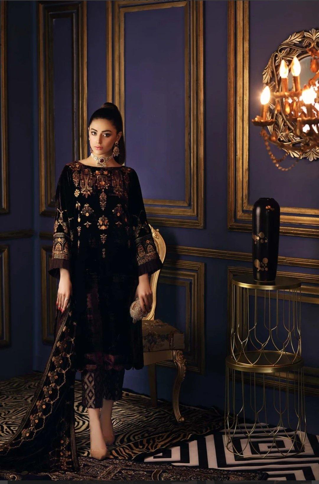 Charizma Signora Velvet Collection/Glinted Night VVT-01 - AWWALBOUTIQUE