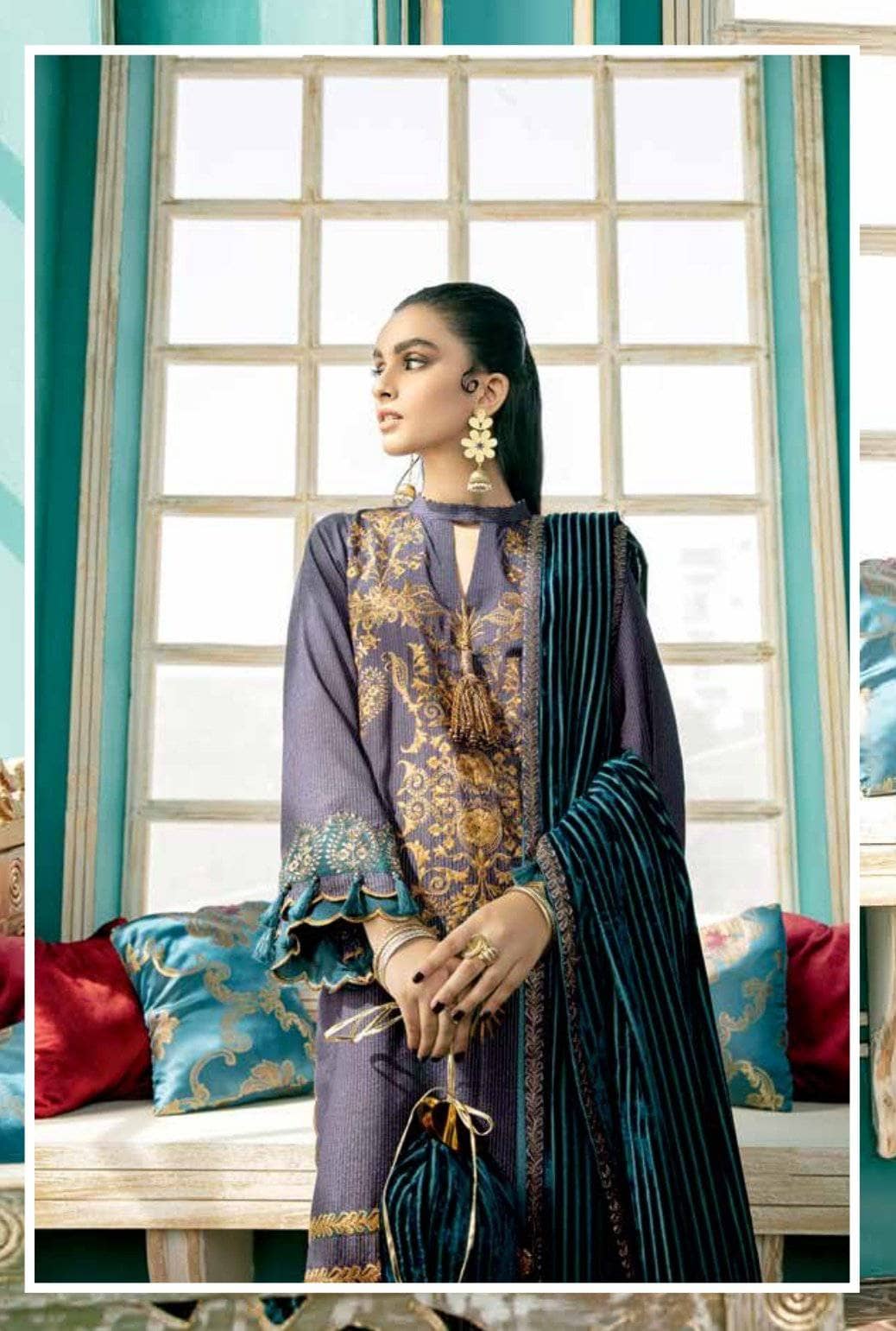 img_charizma_signature_velvet_shawls_awwal_boutique