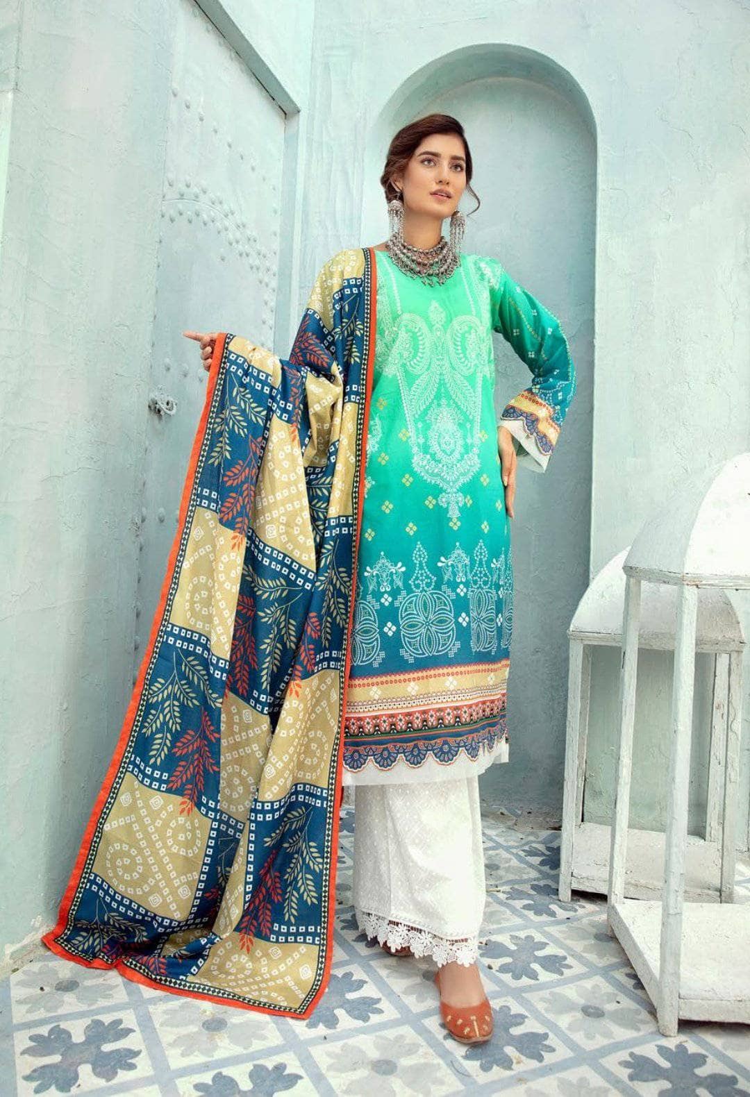 img_chunari_lawn_awwal_boutique_by_noor