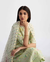 img_coco_lawn_by_zara_shahjahan_23_awwal_boutique