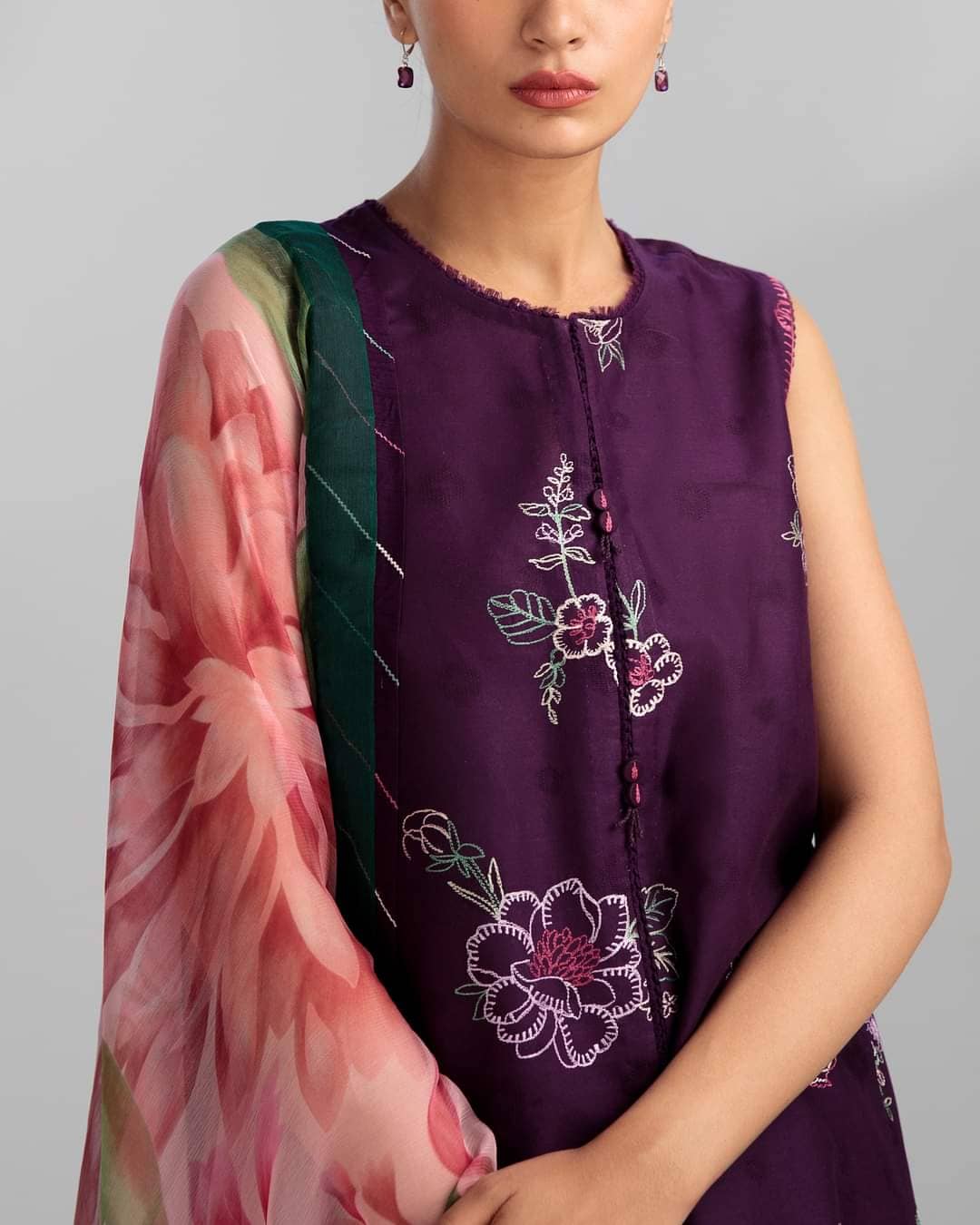 img_coco_lawn_by_zara_shahjahan_23_awwal_boutique