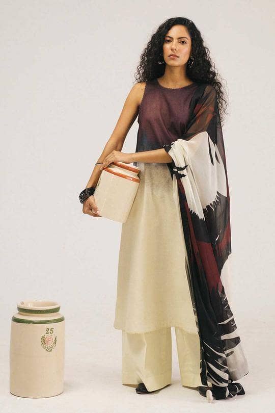 img_zara_shahjahan_coco_lawn_2020_awwal_boutique