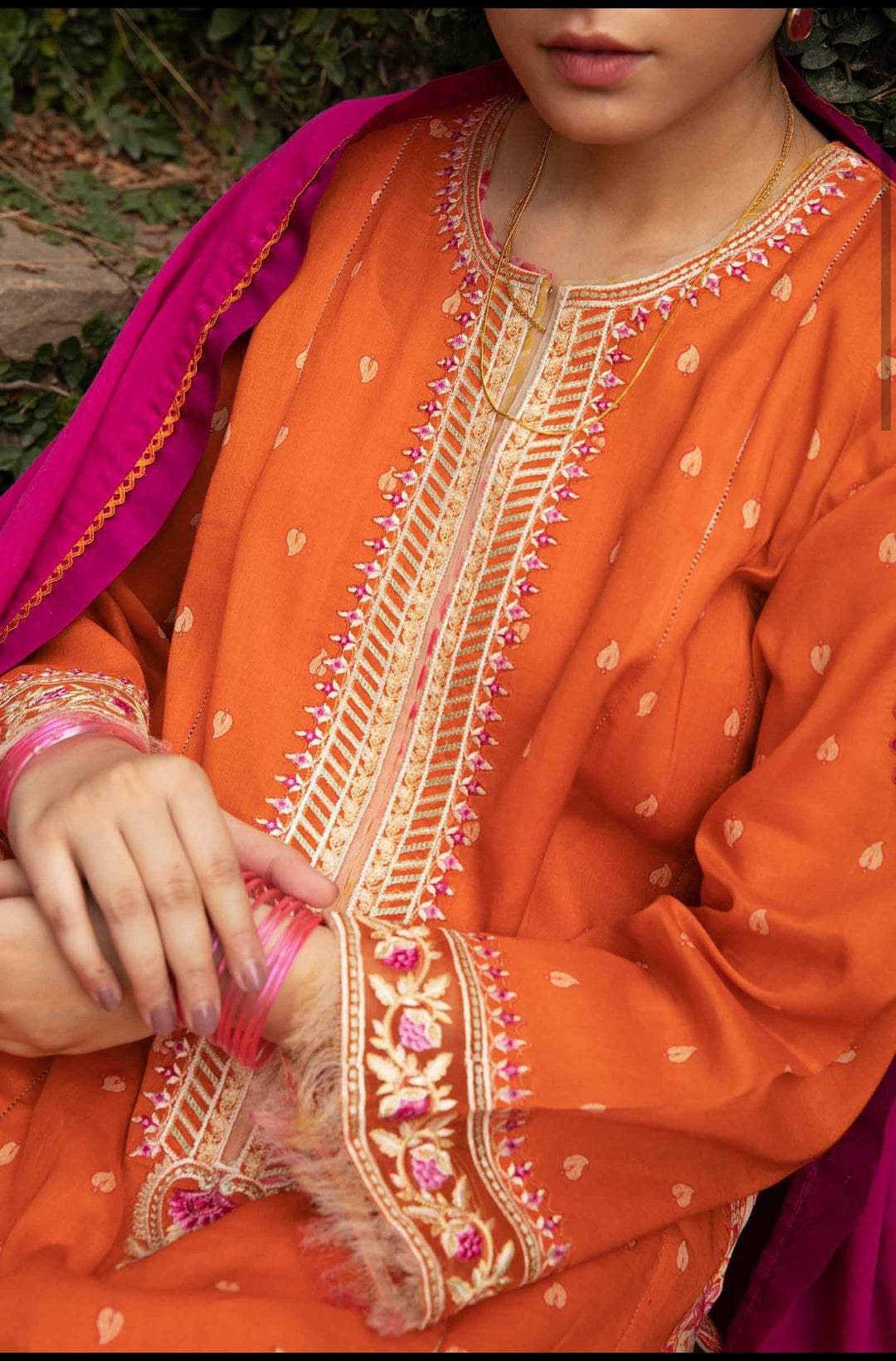 img_coco_by_zara_shahjahan_vol_2_awwal_boutique