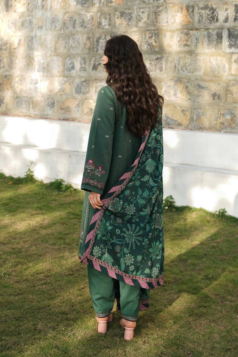 img_coco_by_zara_shahjahan_22_awwal_boutique