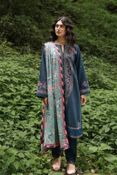 Img_coco_by_zara_shahjahan_winter_22_awwal_boutique
