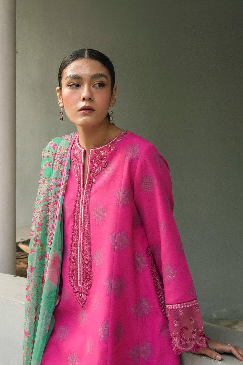 img_coco_lawn_by_zara_shahjahan_awwal_boutique