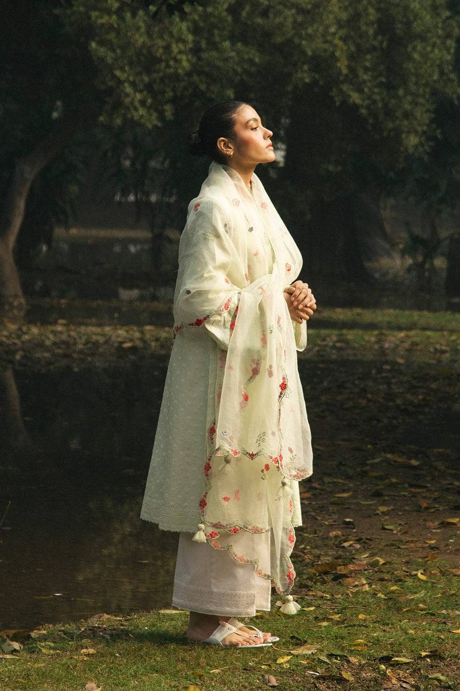 img_coco_by_zara_shahjahan_awwal_boutique