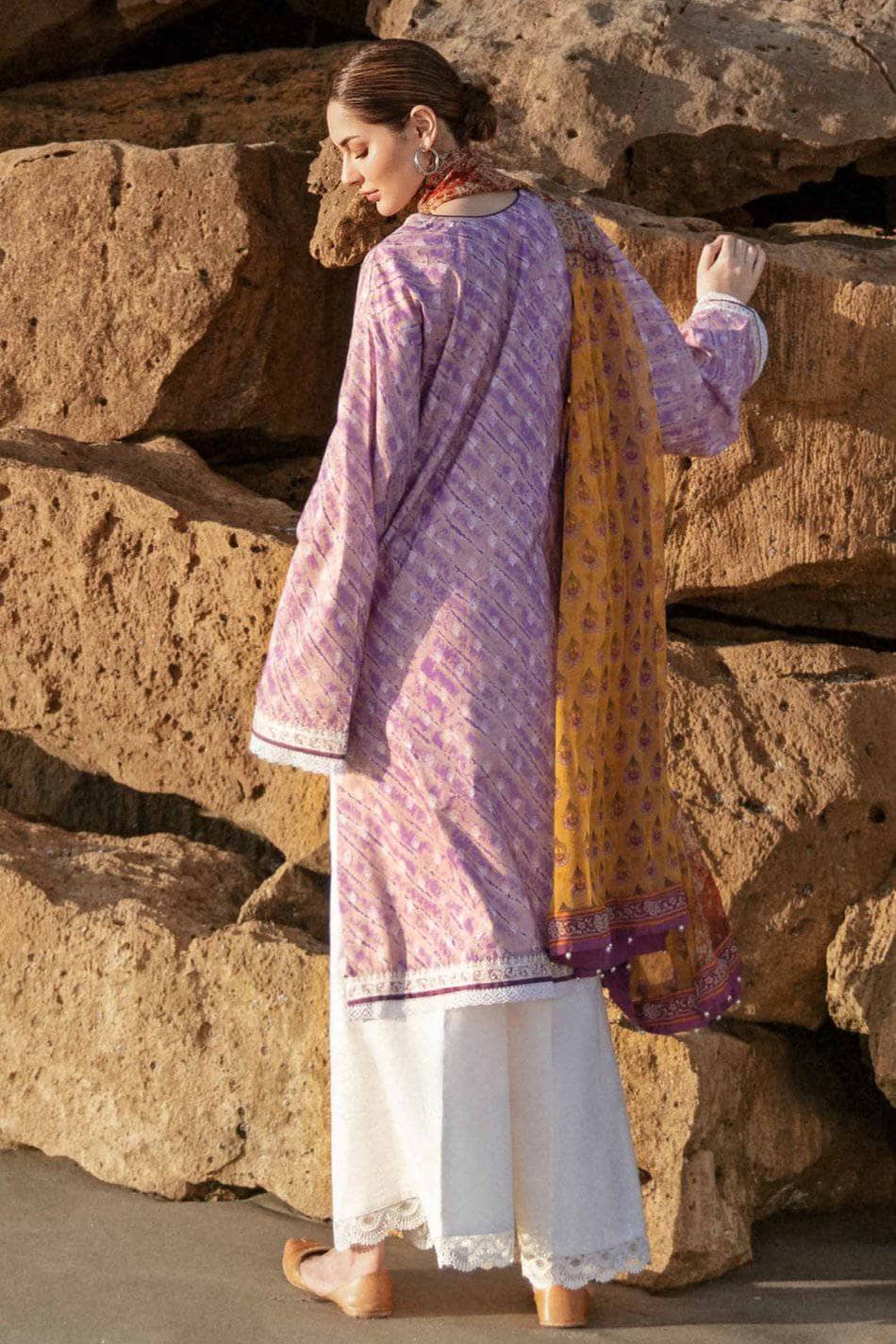 img_coco_by_zara_shahjahan_lawn_2021_awwal_boutoque