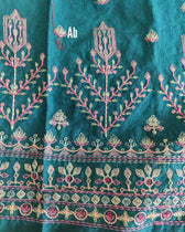 img_coco_lawn_23_awwal_boutique