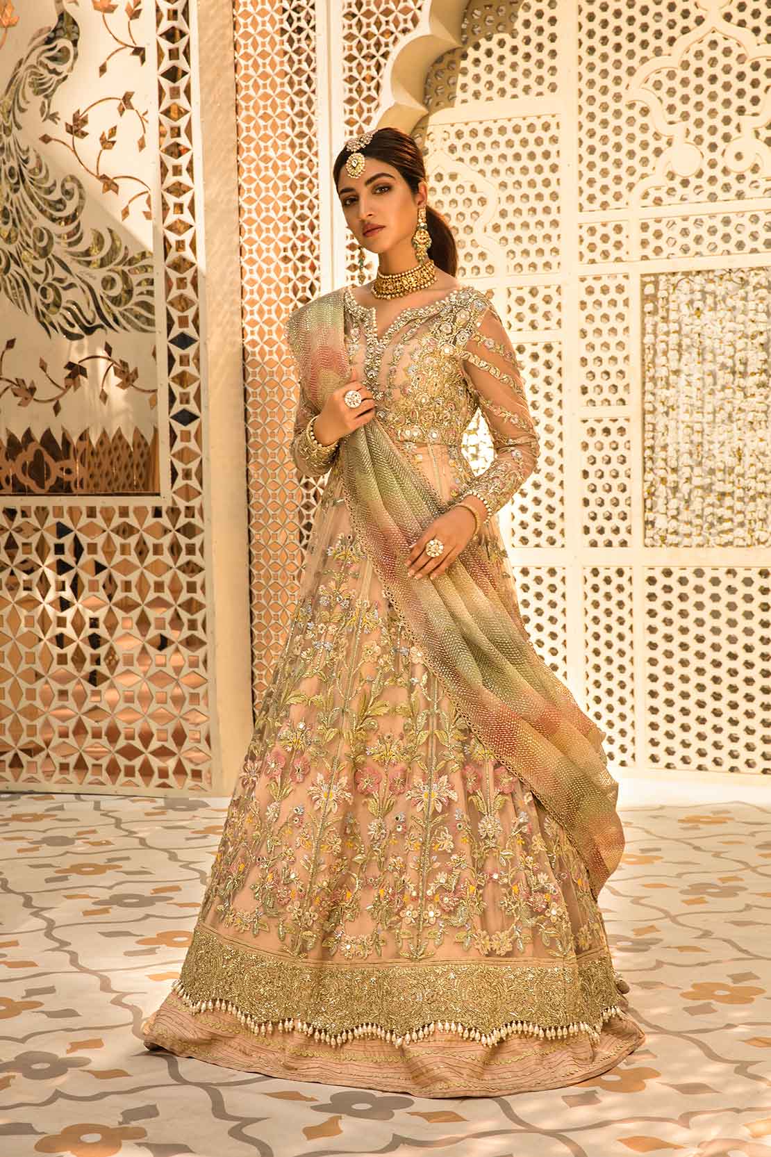 img_crimson_wedding_edition_awwal_boutique