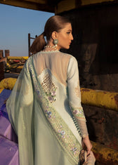 img_crimson_lawn_by_saira_shakira_awwal_boutique