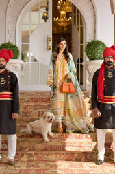 img_crimson_lawn_by_saira_shakira_awwal_boutique