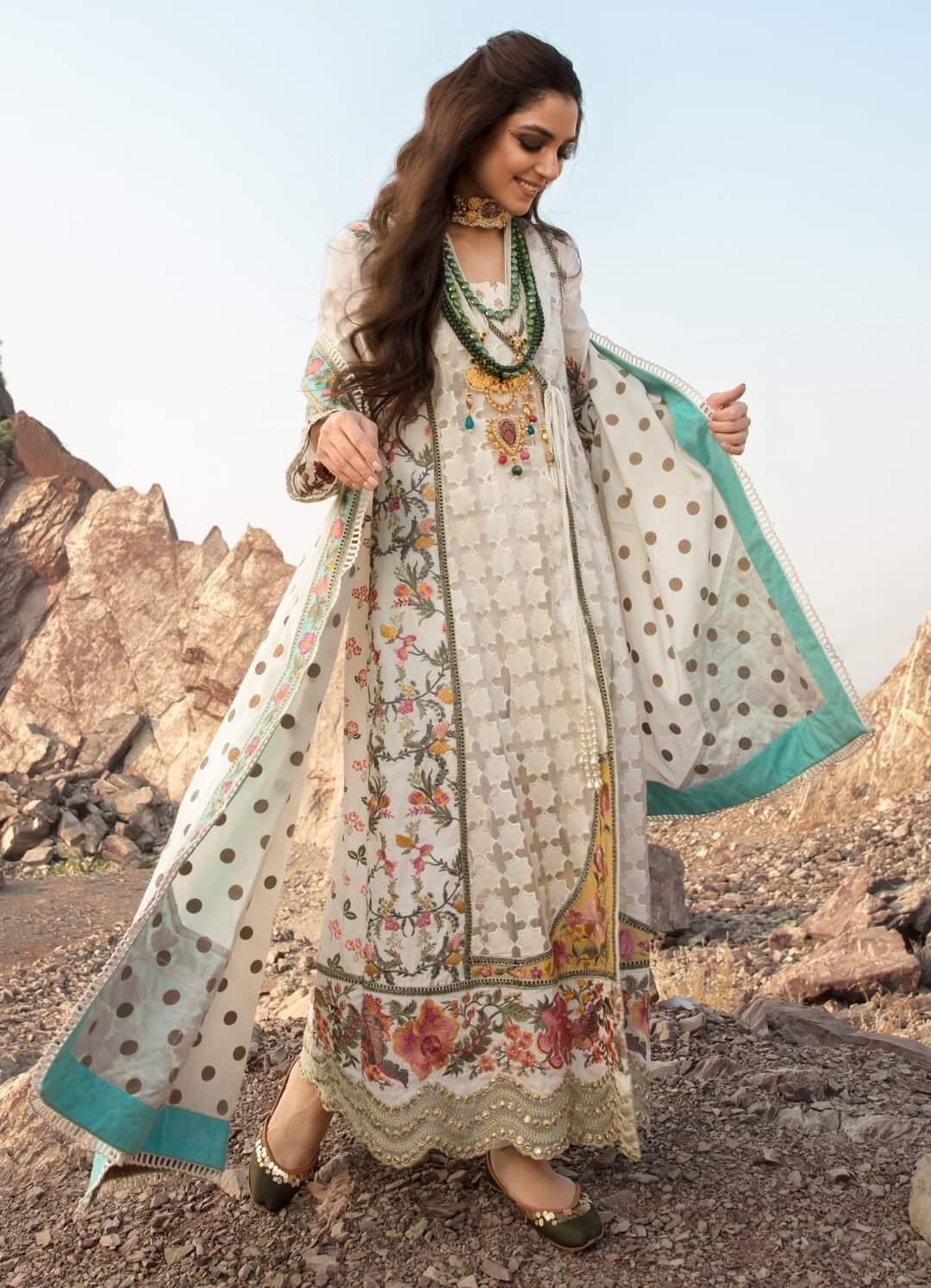 Crimson Winter by Saira Shakira/MAST MUSAFIR - OPAL - AWWALBOUTIQUE