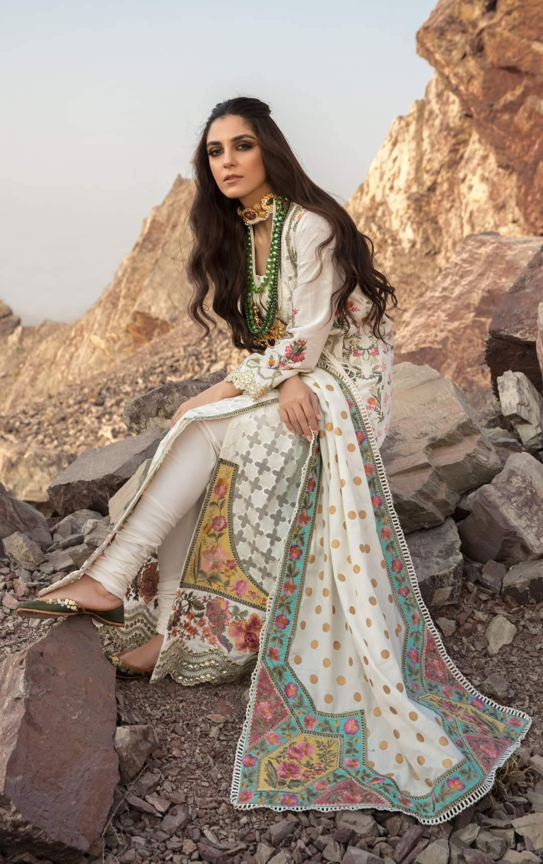 Crimson Winter by Saira Shakira/MAST MUSAFIR - OPAL - AWWALBOUTIQUE