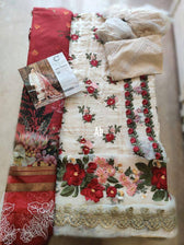 img_crimson_by_saira_shakira_awwal_boutique