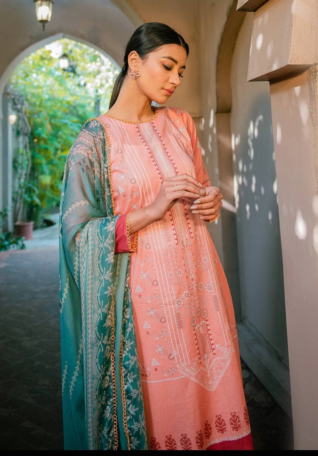 img_cross_stitch_daily_lawn_2022_awwal_boutique