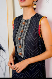 img_cross_unstitched_cambric_awwal_boutique
